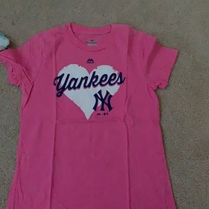 girls Yankees tee